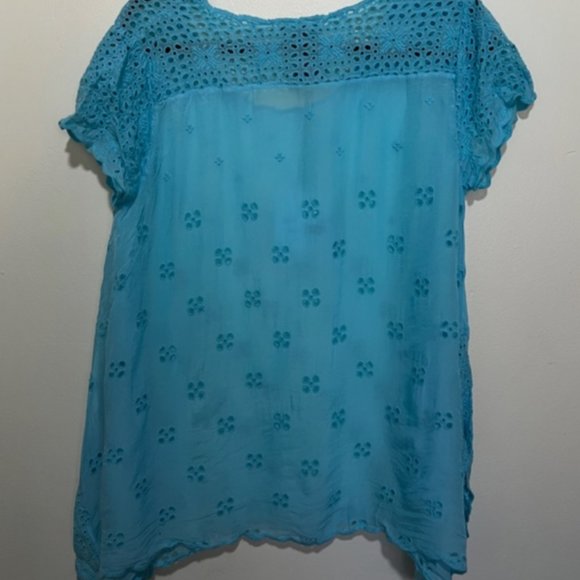 Johnny Was Darla Tunic Style C25518 Size XS in Clear Sky Color - Picture 7 of 7